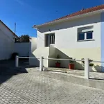 Casa Cores Apartment Batalha